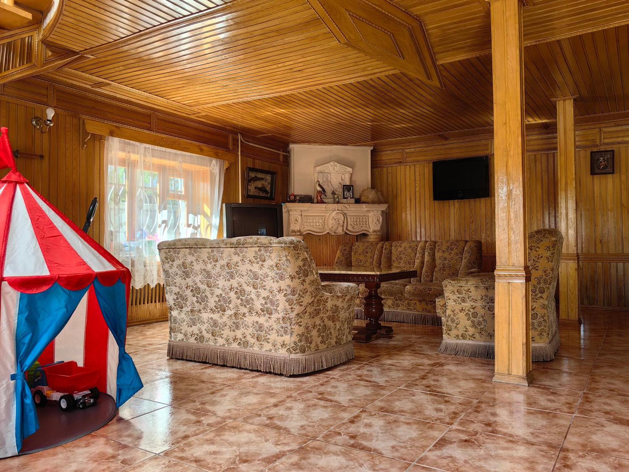 Guest House Metreveli Street 19 Khashuri Exterior photo