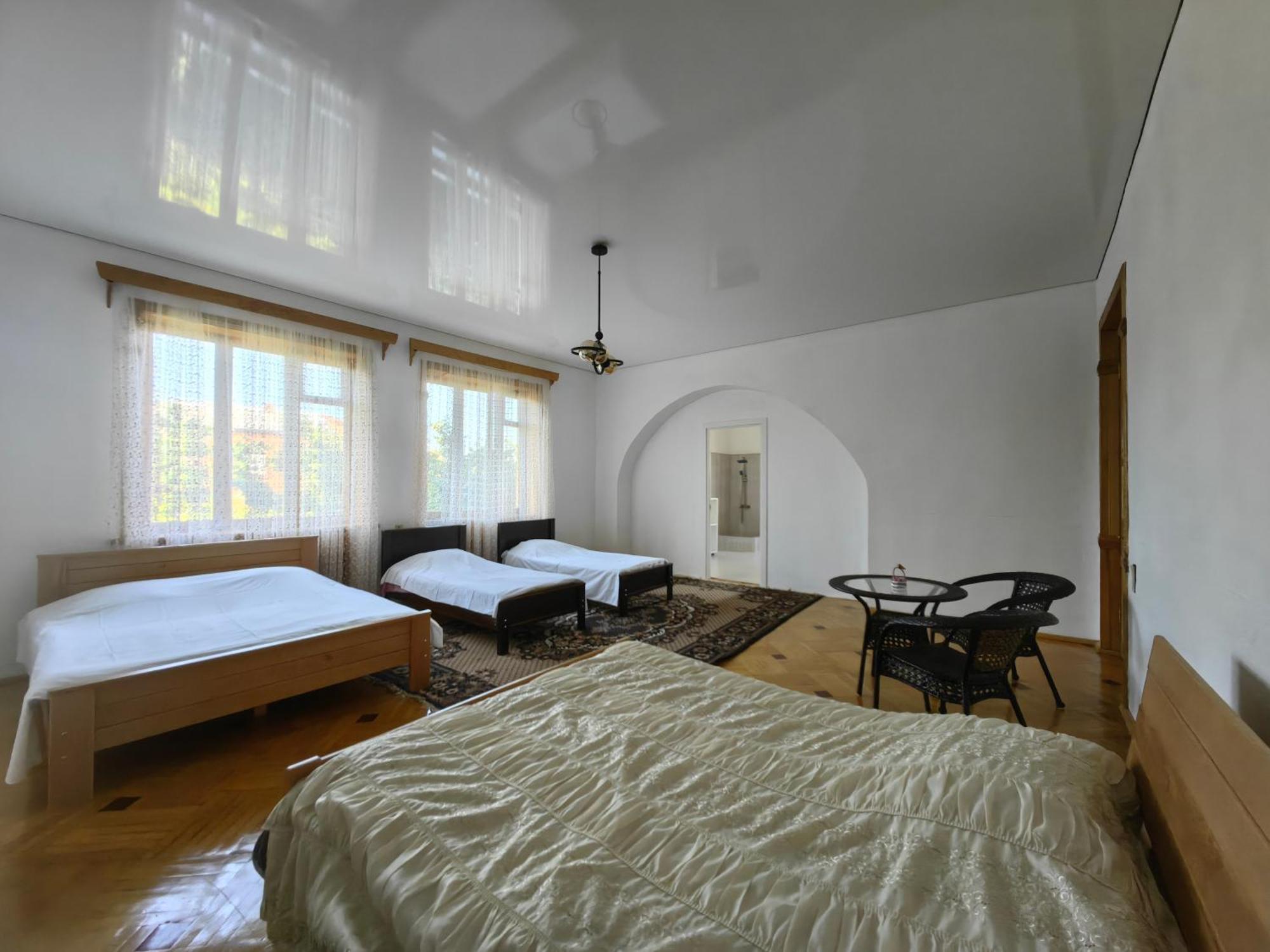 Guest House Metreveli Street 19 Khashuri Exterior photo